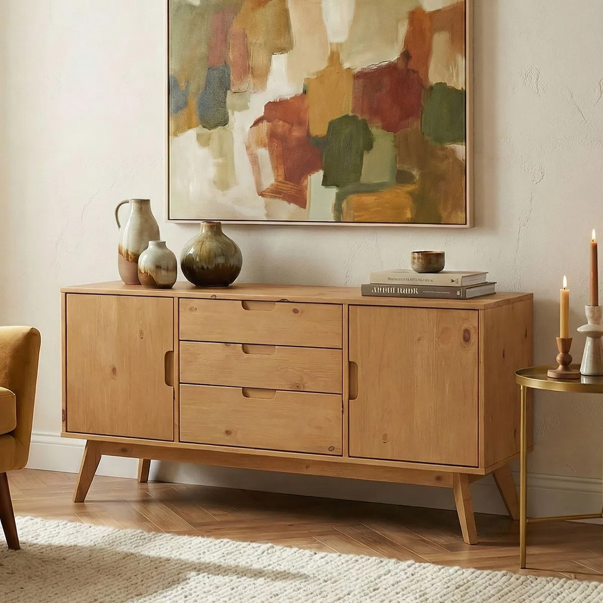 IDIMEX Buffet Salle à Manger Tivoli L 145 cm en Bois Massif Finition Bois Naturel teinté avec 3 tiroirs et 2 Portes battantes, Un Meuble de Rangement Style scandinave, Finition élégante